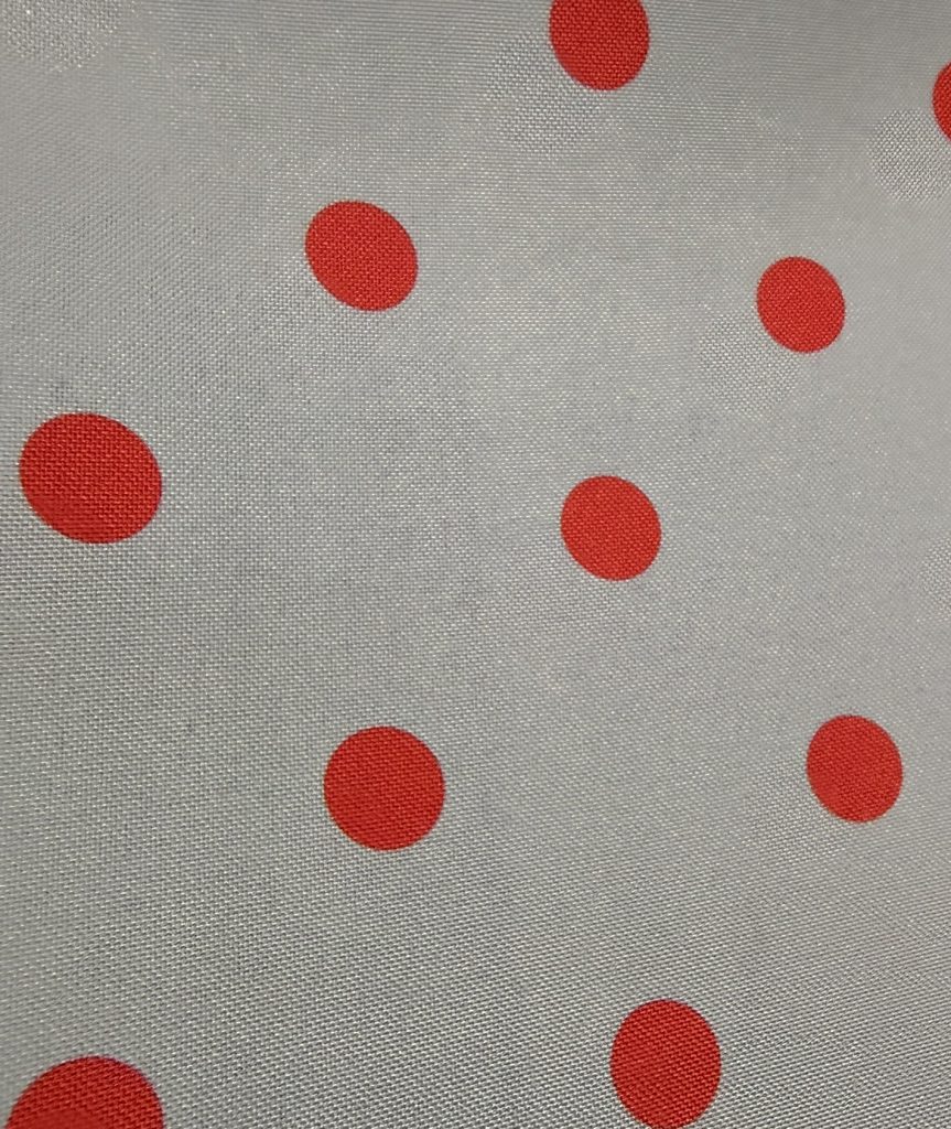 Tela de Flamenca Lunar Rojo sobre Blanco