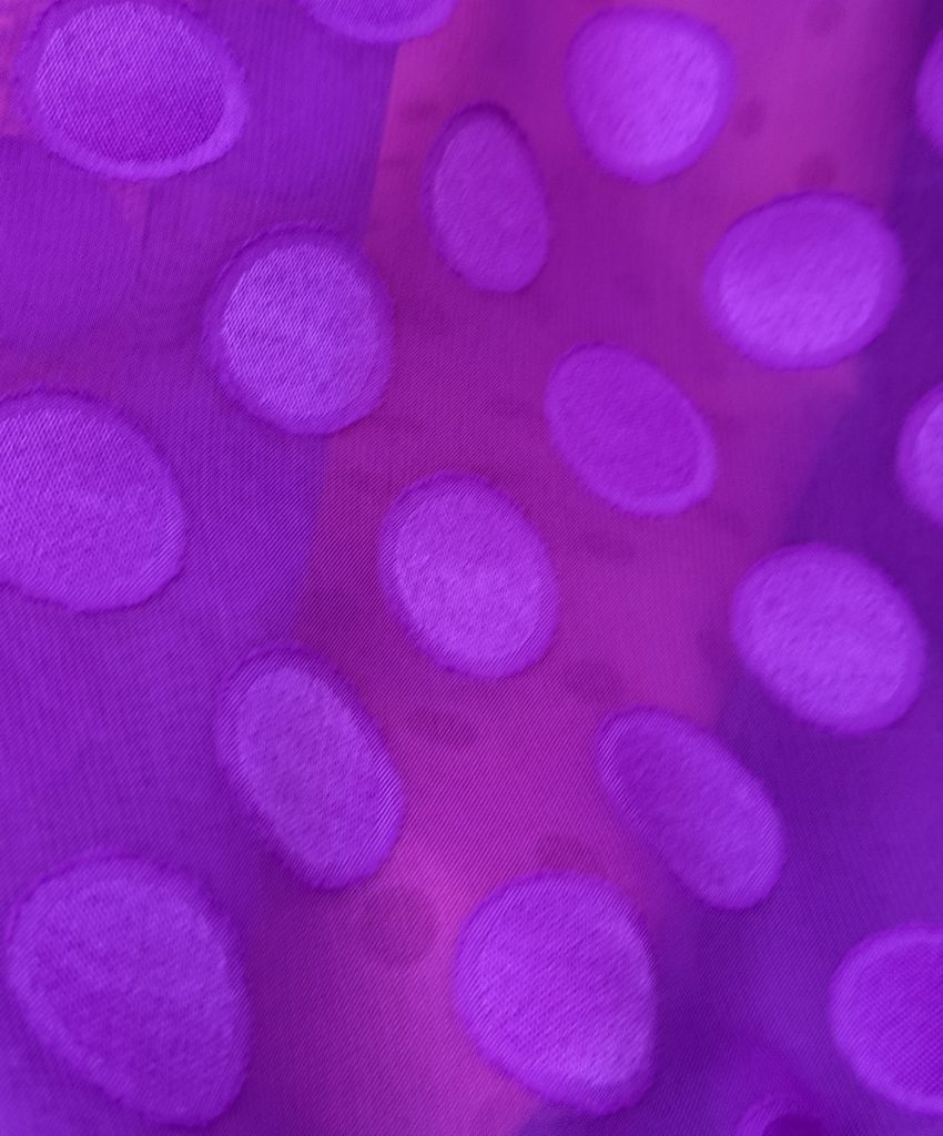 Lunar Flamenco Violeta Realce
